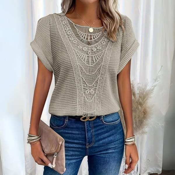 KARIN. Blouse