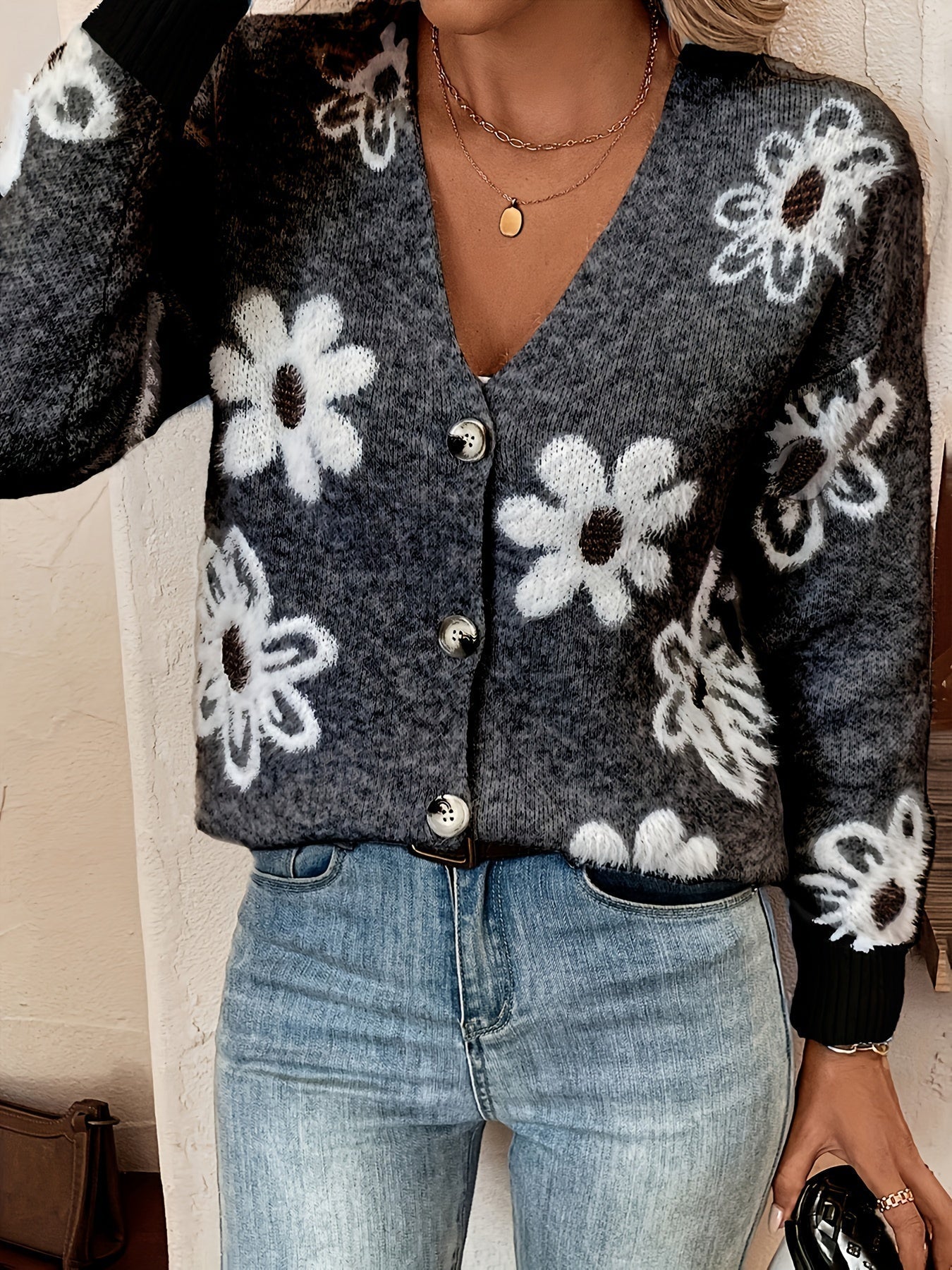NINA. Knit