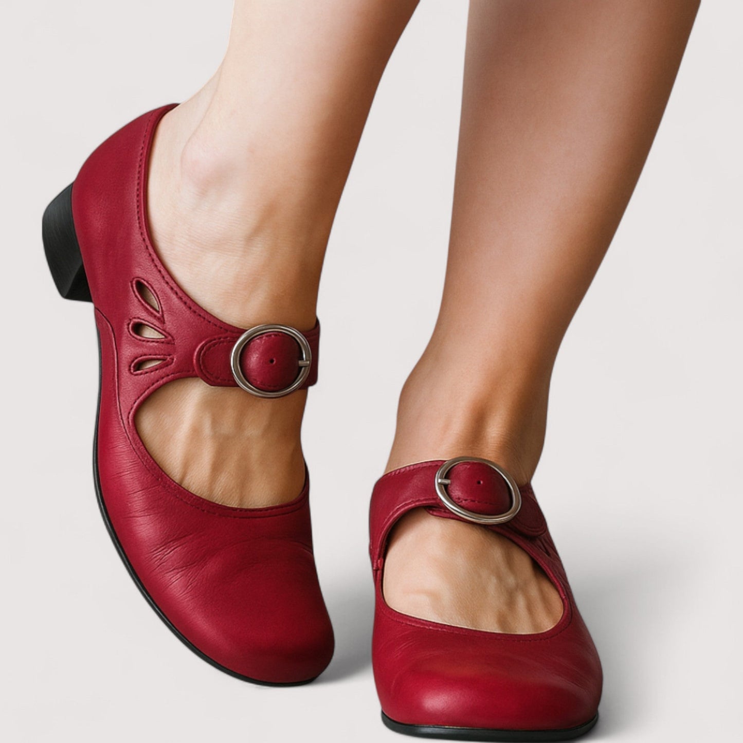 CLARA. Heels