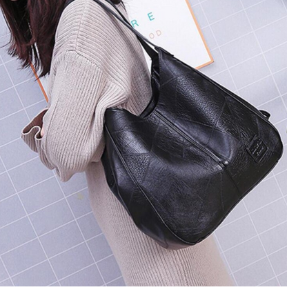 LOLA. Bag