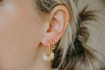 AAVA. Earring