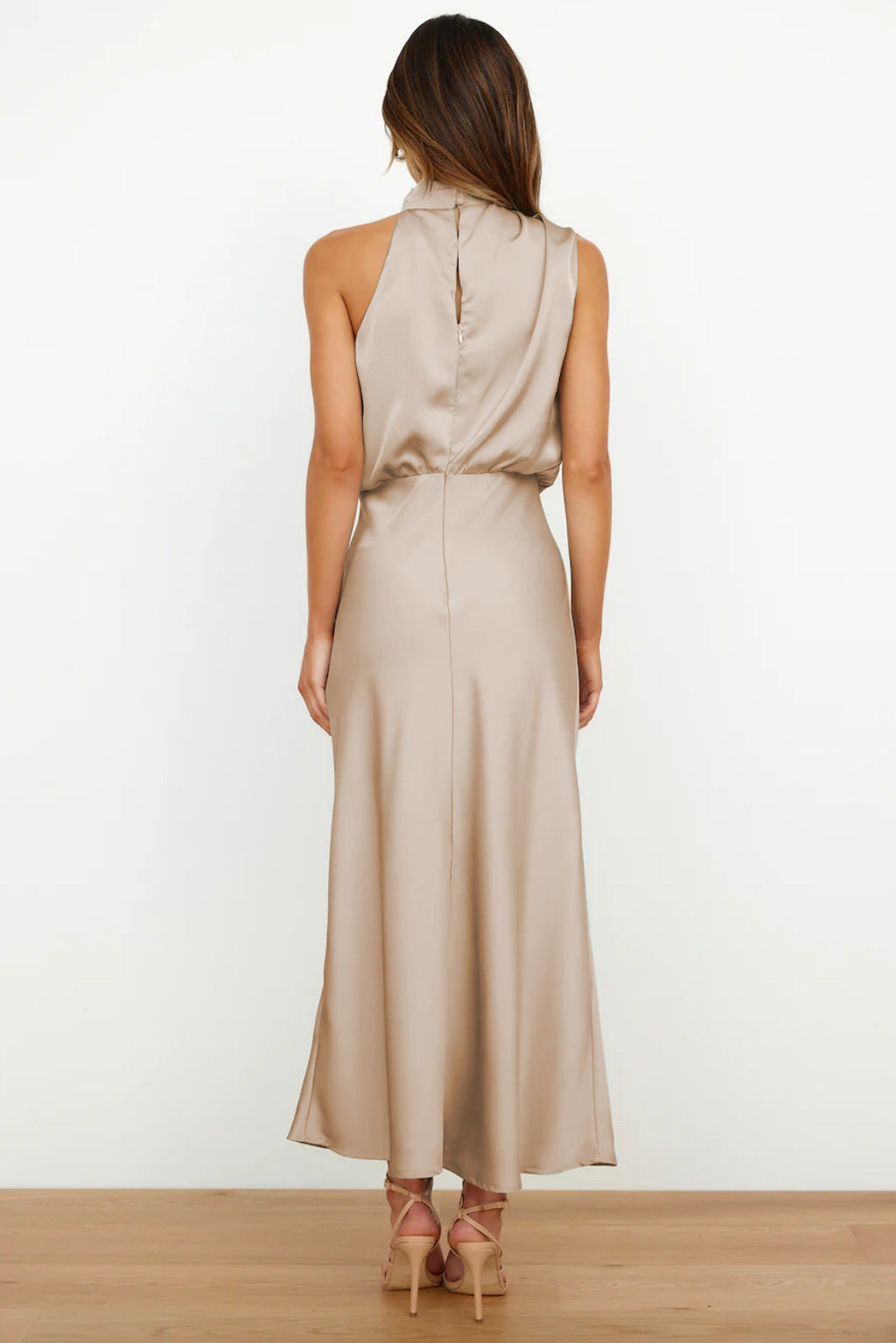 LYDIA. Dress