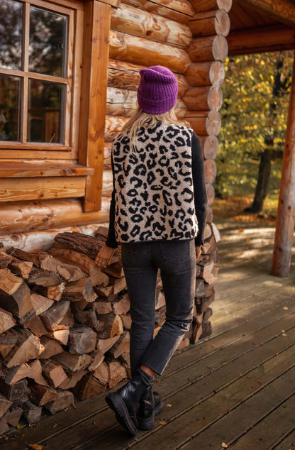 ASTRID. Vest