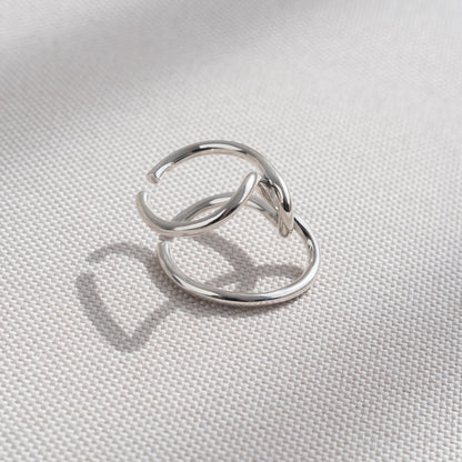 SARI. Ring