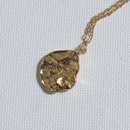 RAISA. Necklace