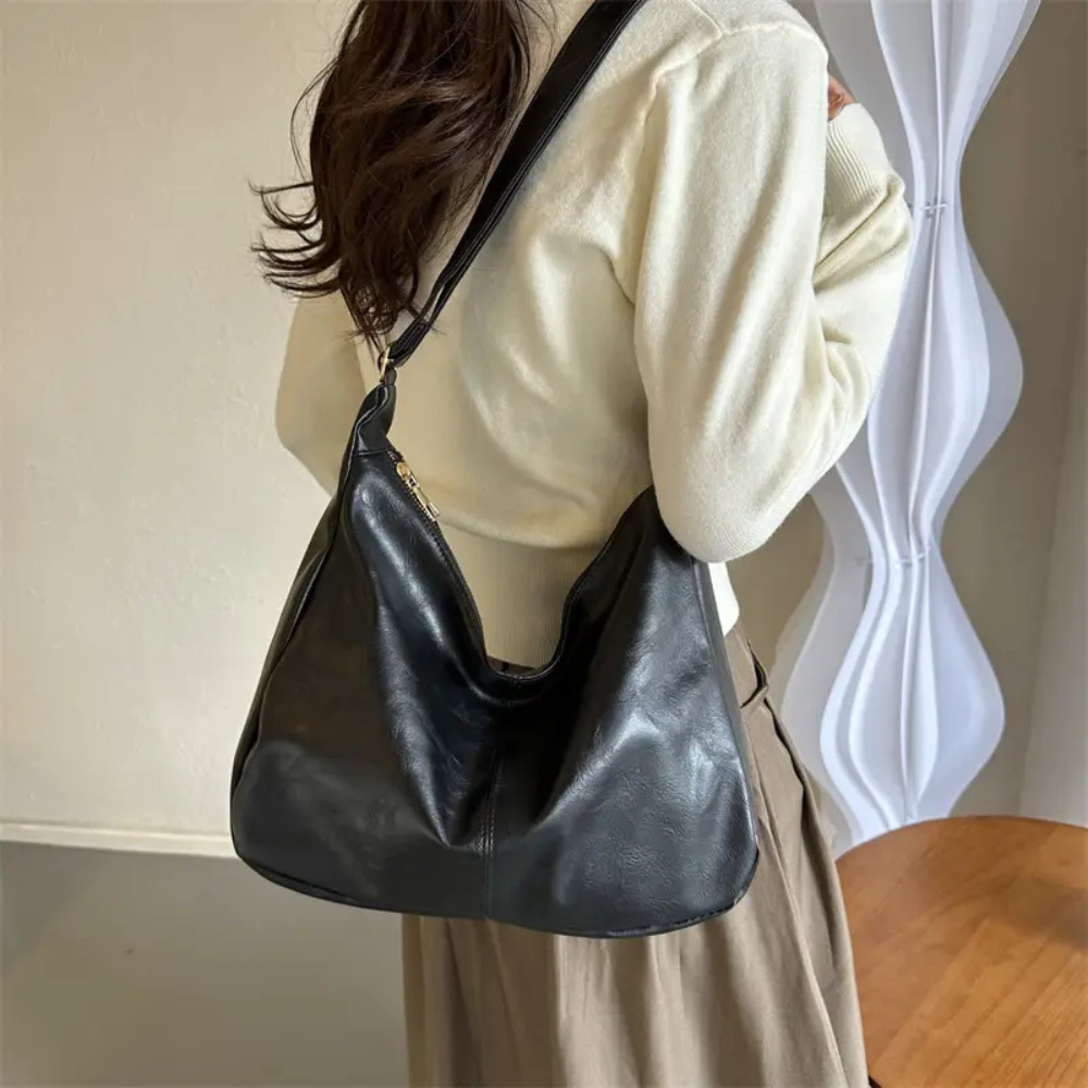 LEA. Bag