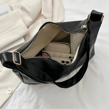 LEA. Bag