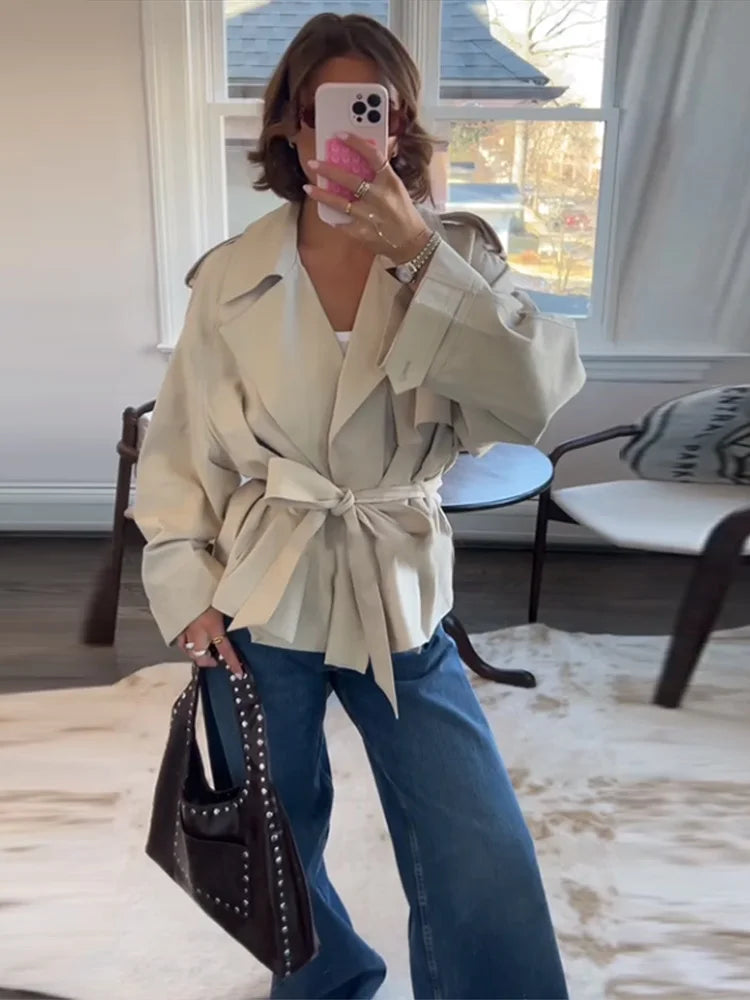 MELODY. Coat