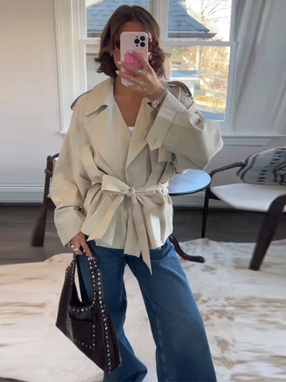 MELODY. Coat