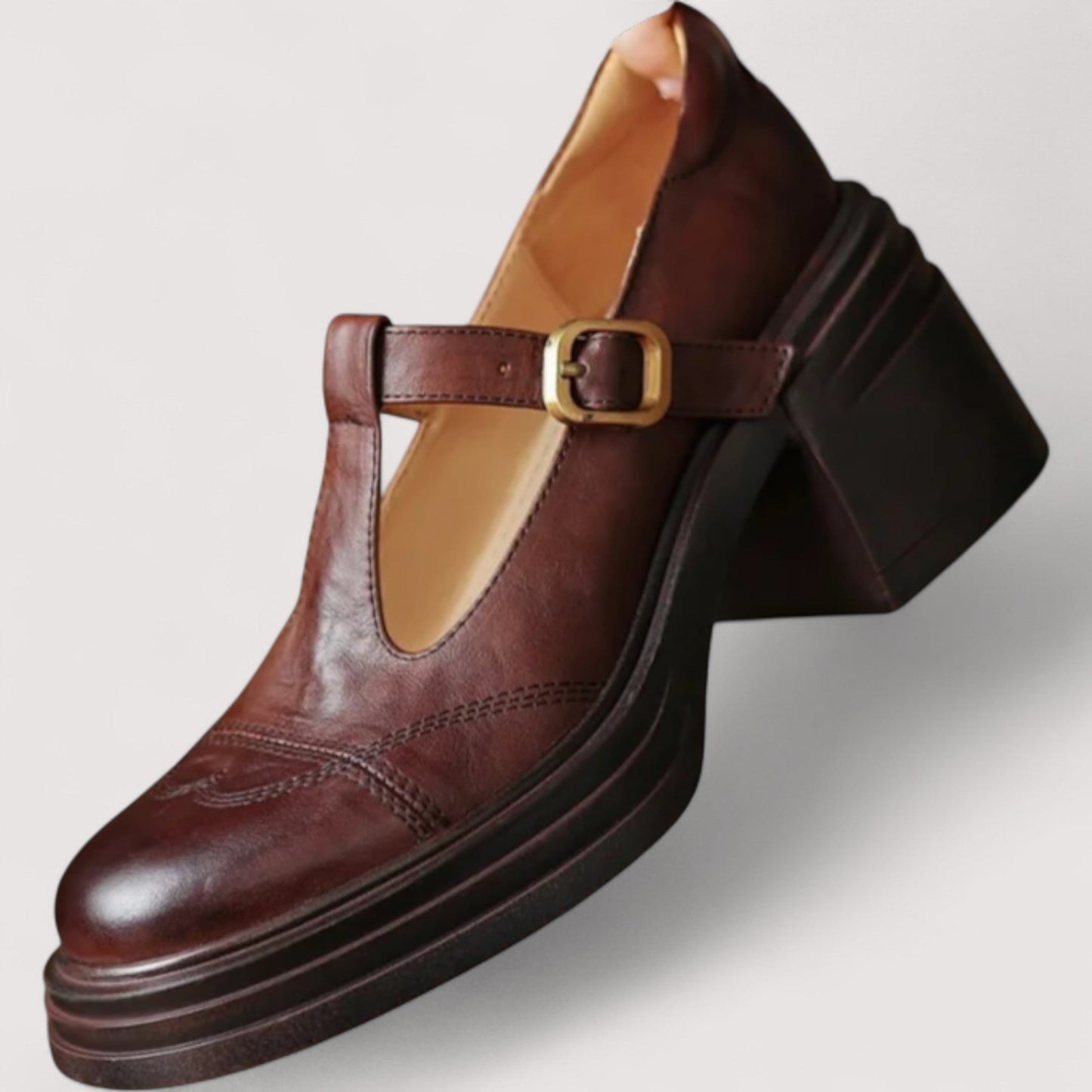 VERA. Moccasins