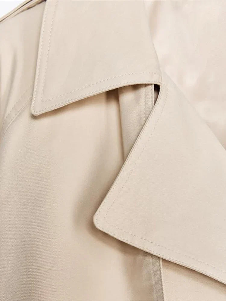 MELODY. Coat