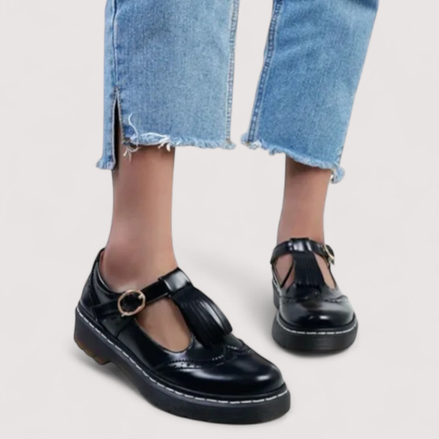 SOFIA. Shoes