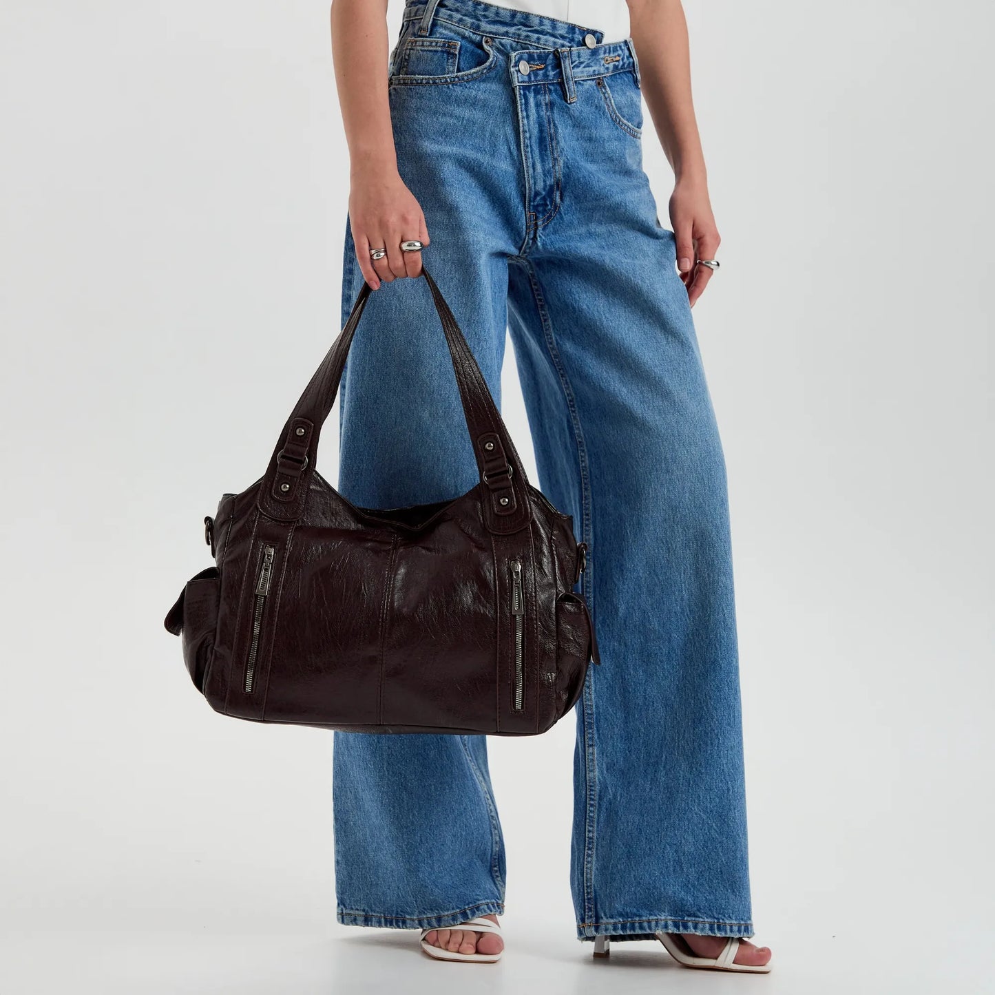 LEENA. Bag