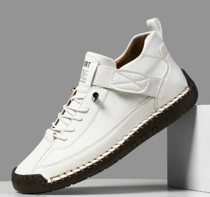 MIA. Sneakers