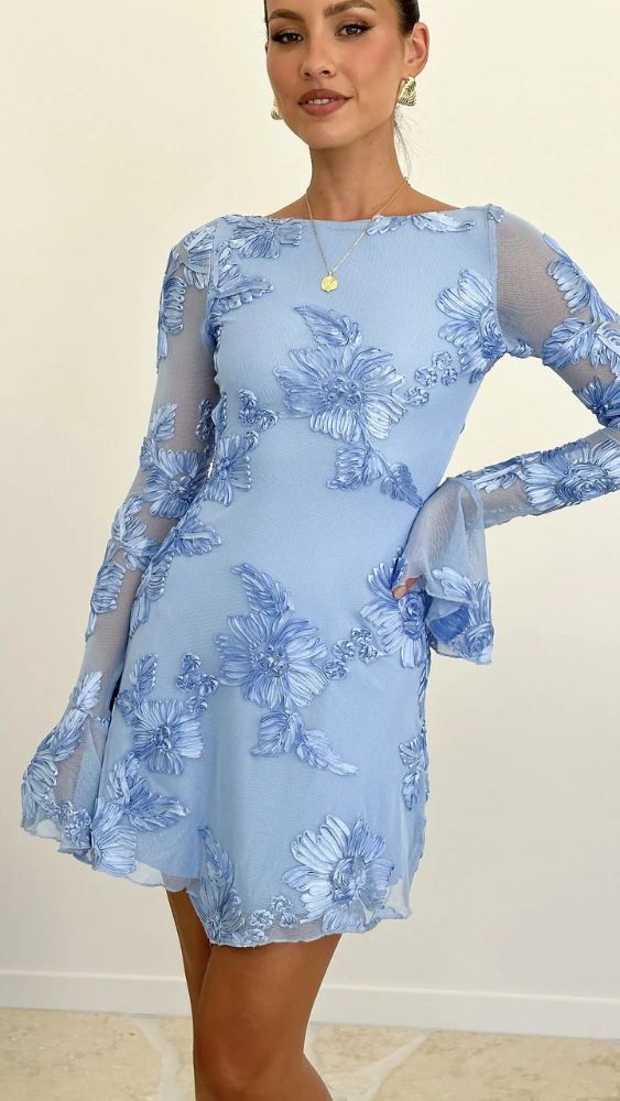 JULIA. Dress
