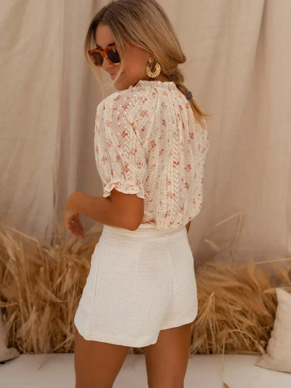 ELINA. Blouse