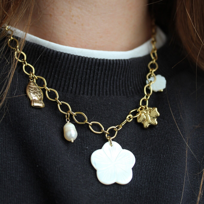 PAULA. Necklace