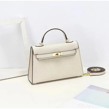 KERTTU. Bag